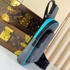 Túi đeo chéo nam Louis Vuitton