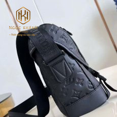 Túi đeo chéo nam Louis Vuitton