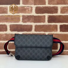 Túi đeo ngực nam Gucci