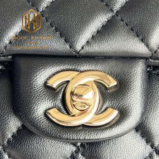 tui xach nu chanel dang ngang co quai da tron mau den 4