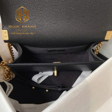 tui xach nu chanel dang ngang co quai logo mau den 7