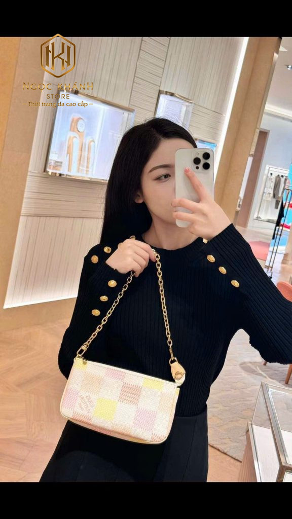 tui xach nu louis vuitton hoa tiet caro to moi mau hong 6