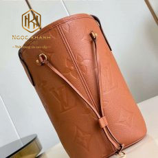 tui xach nu louis vuitton hoa tiet hoa logo mau trang be khoa hinh moi 8 1