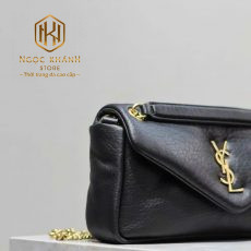 tui xach nu ysl mau den da tron hoa tiet logo mau vang 2