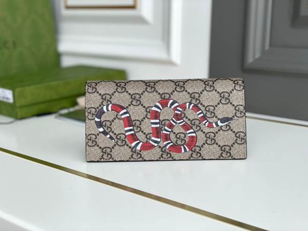 Ví cầm tay gucci