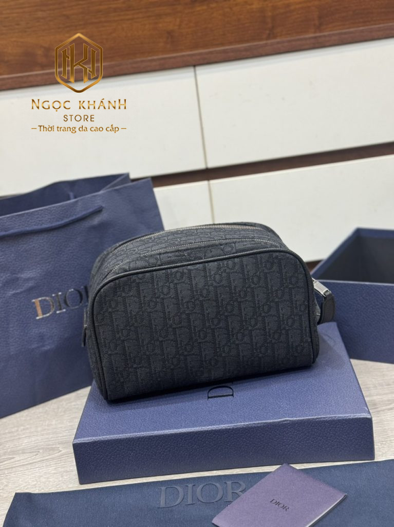 Ví nam Dior cầm tay