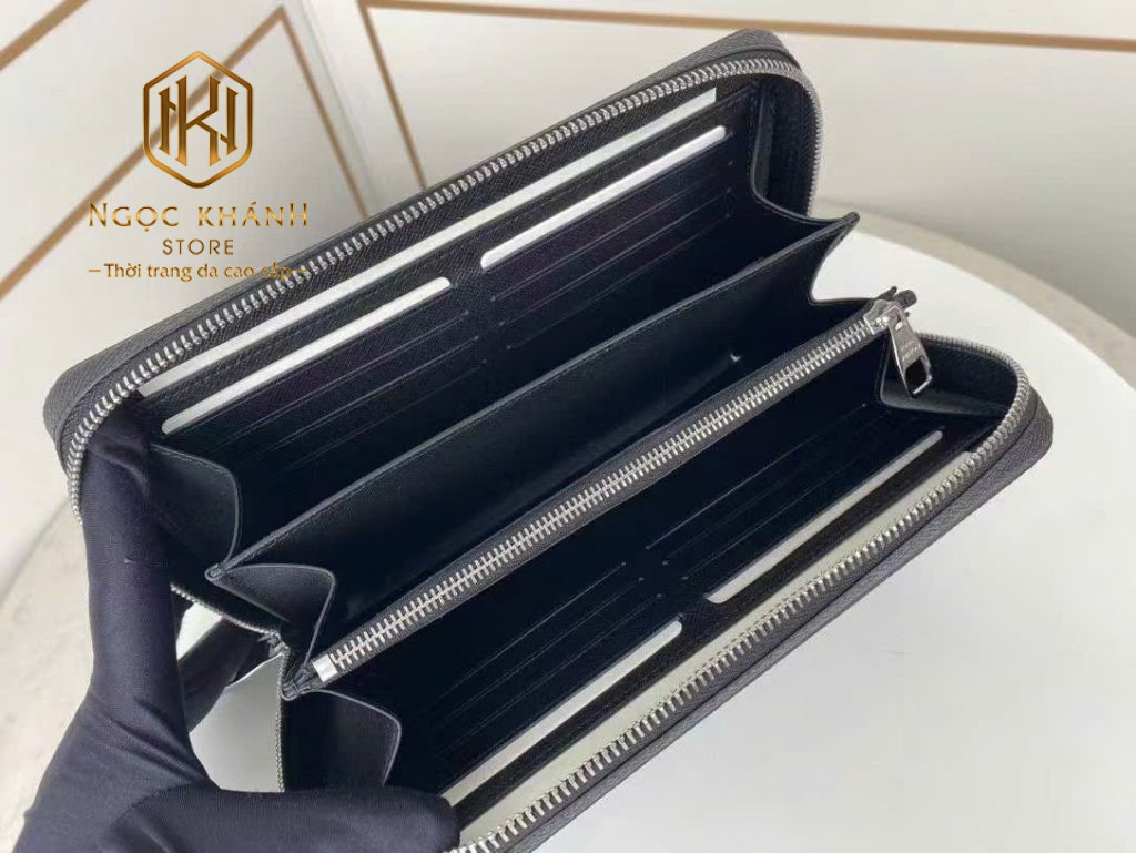 Ví nam Louis Vuitton cầm tay