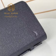 Ví nam Louis Vuitton cầm tay
