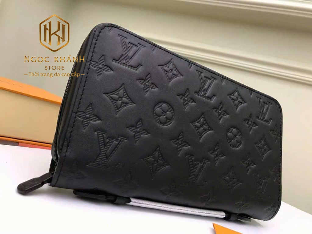 Ví nam Louis Vuitton cầm tay
