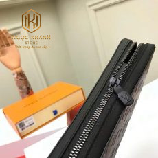 Ví nam Louis Vuitton cầm tay