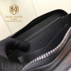 Ví nam Louis Vuitton cầm tay