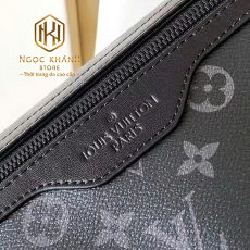 Túi đeo chéo nam Louis Vuitton