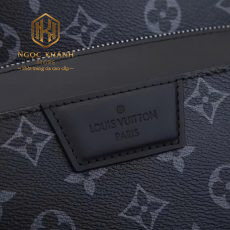 Balo Louis Vuitton màu đen
