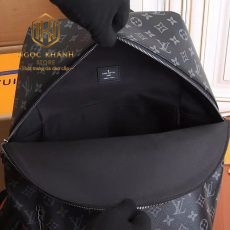Balo Louis Vuitton màu đen