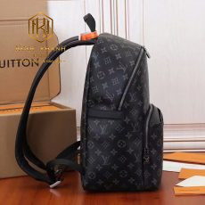 Balo Louis Vuitton màu đen