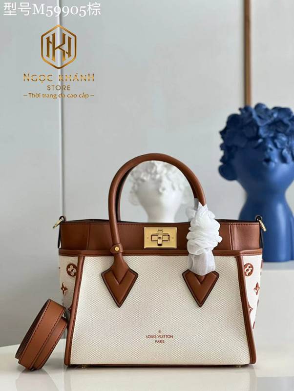 Túi lv nữ dự tiệc
