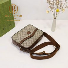 Túi đeo chéo nam Gucci