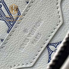 Túi đeo chéo nam louis vuitton