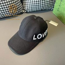 Mũ nam Gucci