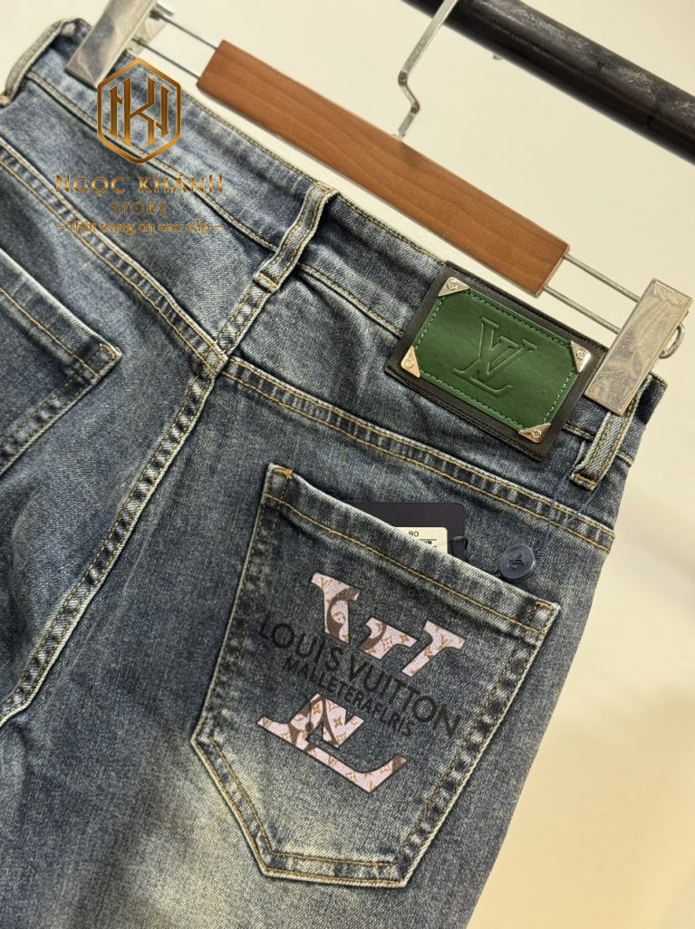 Quần bò Louis Vuitton nam