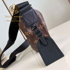 tui deo cheo nam louis vuitton hamac mau nau hoa tiet hoa logo 2