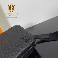 Túi đeo chéo nam Louis Vuitton