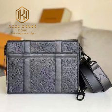 Túi đeo chéo nam Louis Vuitton