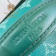 Túi đeo chéo nam Louis Vuitton