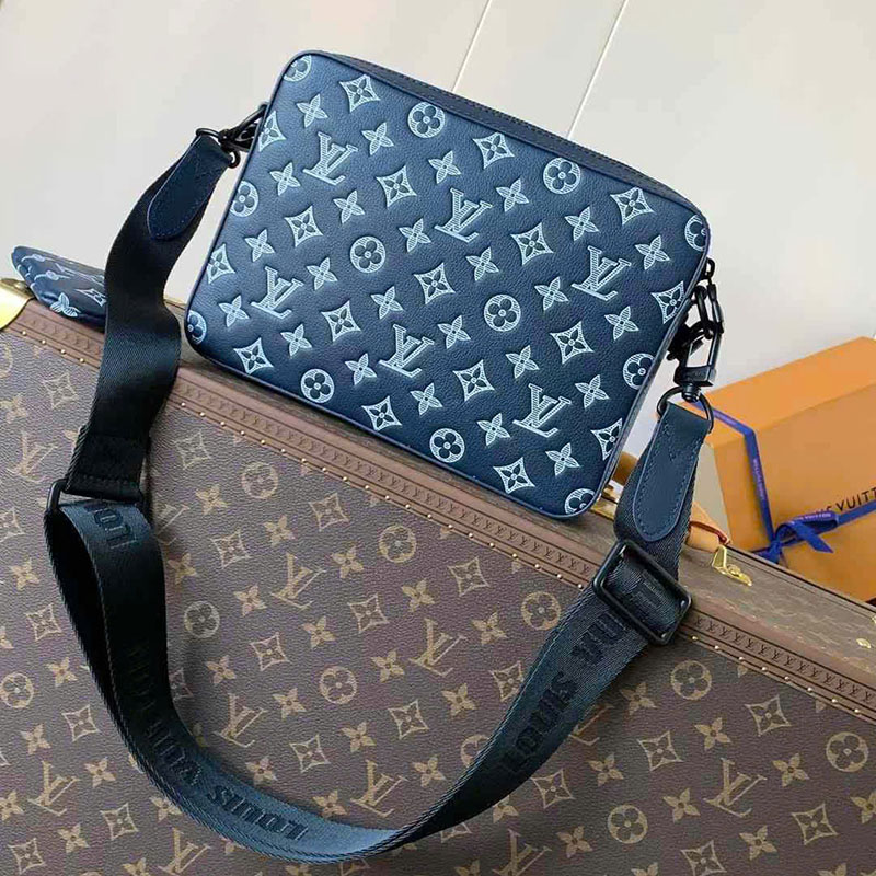 Túi đeo chéo nam Louis Vuitton