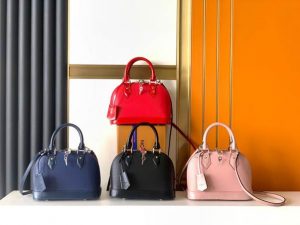 túi LV nữ hợp phong thủy