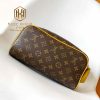 Ví nam Louis Vuitton