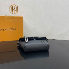 Túi đeo chéo nam Louis Vuitton