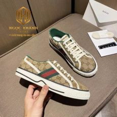 BST 5+ Giày thể thao nam Gucci phá cách, đình đám nhất năm