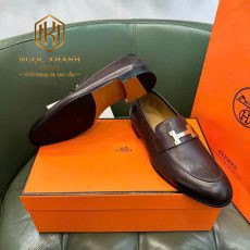 giay luoi hermes mau nau da tron hoa tiet logo vang likeauth 2