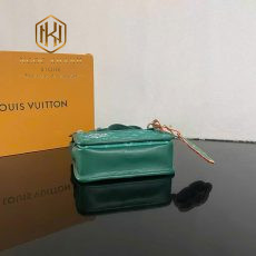 Túi đeo chéo Louis Vuitton nam
