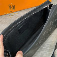 Túi đeo chéo nam Louis Vuitton