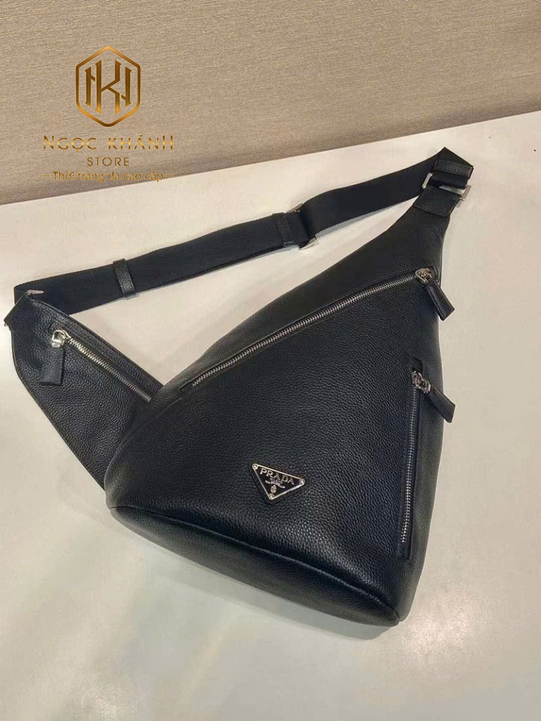 Túi đeo chéo nam PRADA