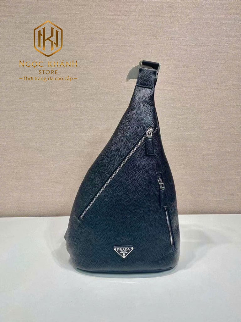 Túi đeo chéo nam PRADA