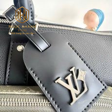 Túi du lịch Louis Vuitton