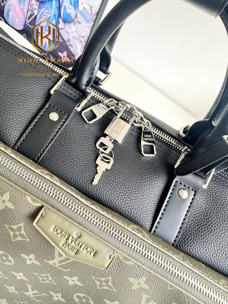 Túi du lịch Louis Vuitton