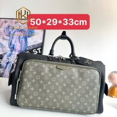 Túi du lịch Louis Vuitton