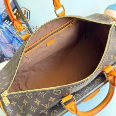 Túi du lịch Louis Vuitton