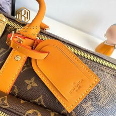 Túi du lịch Louis Vuitton