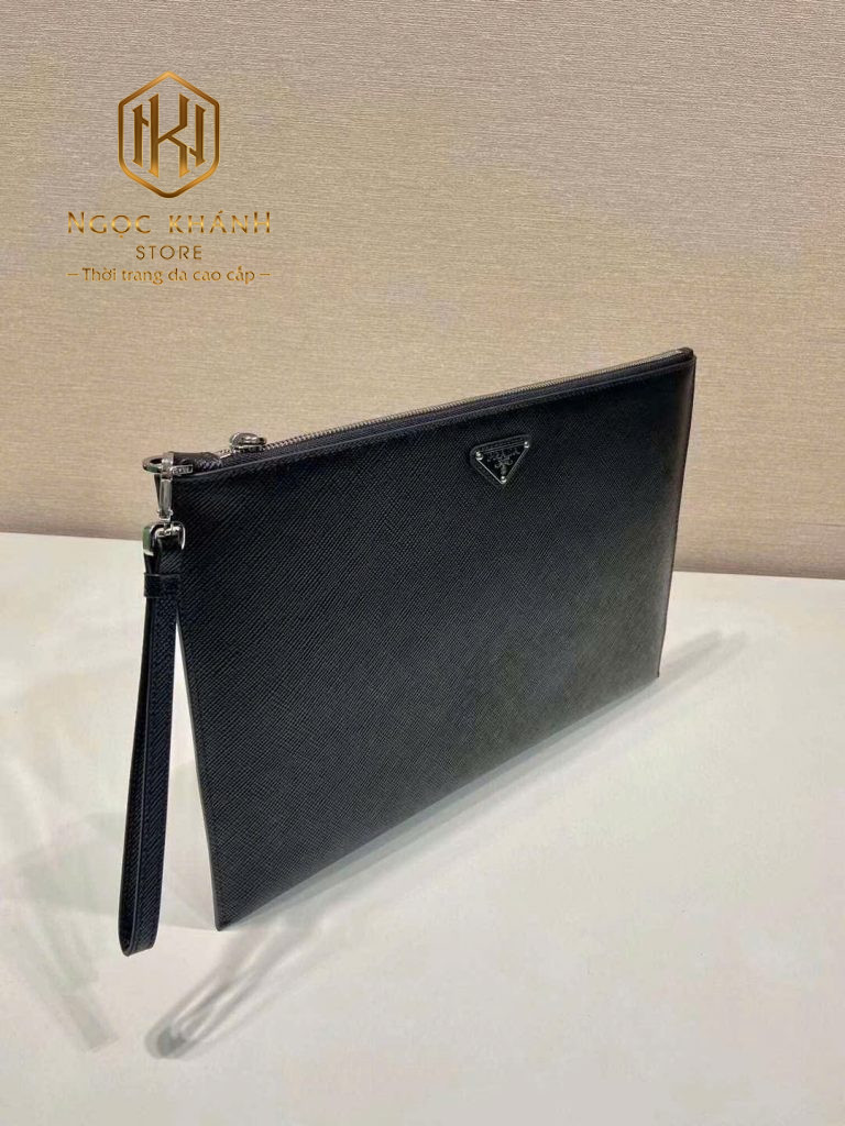 Ví Prada nam