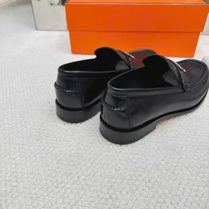 giay luoi hermes nam de cao mau den da tron hoa tiet chu h trang 2