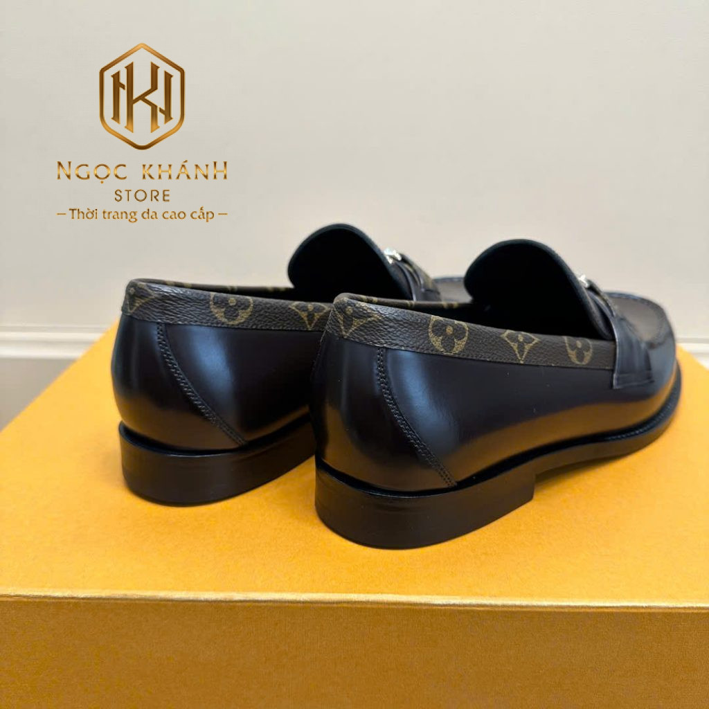 Giày lười Louis Vuitton