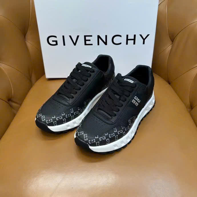 Giày nam Givenchy