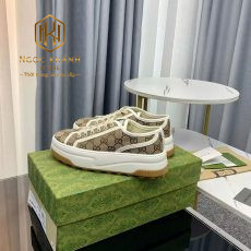 Giày nam Gucci cột dây