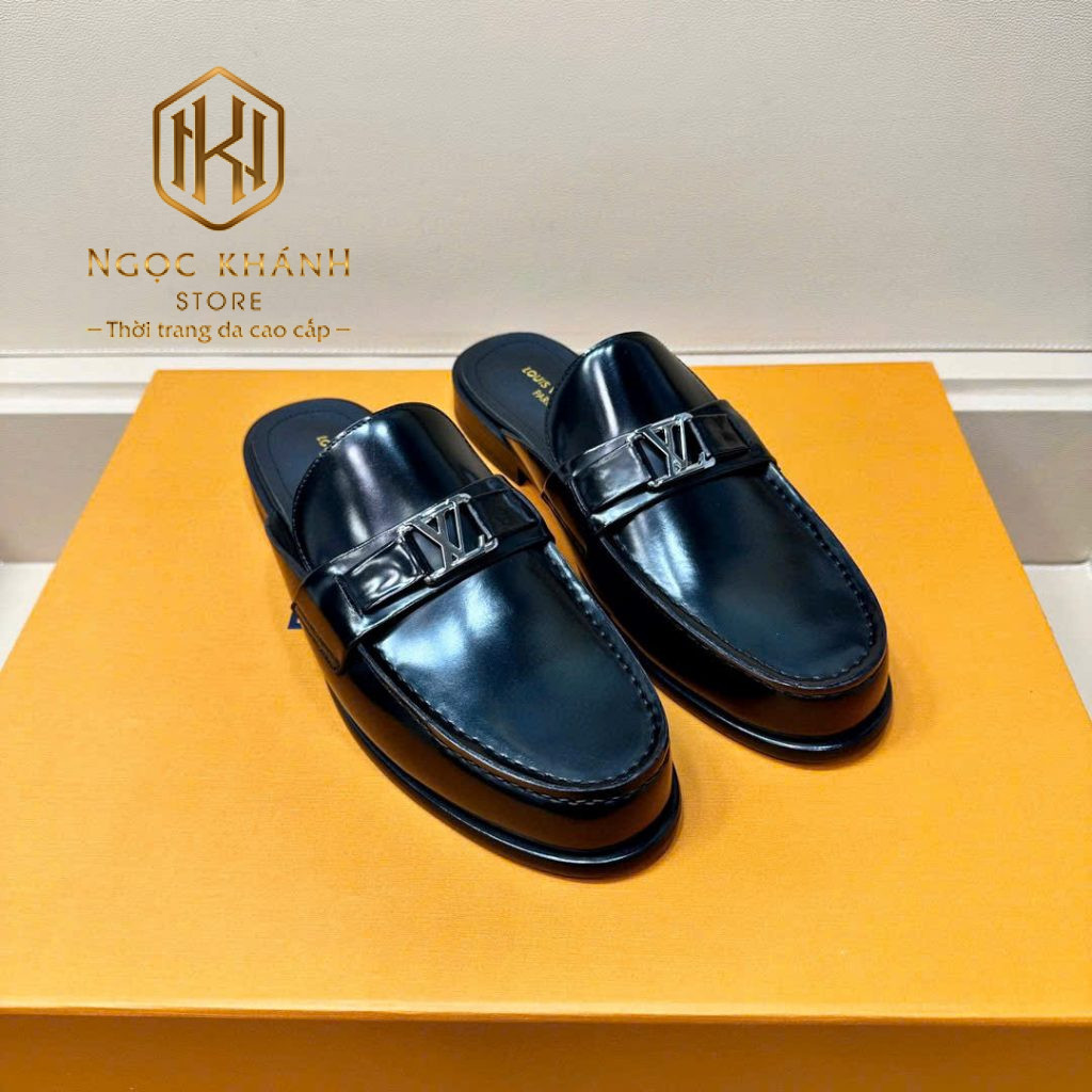 Sục nam Louis Vuitton