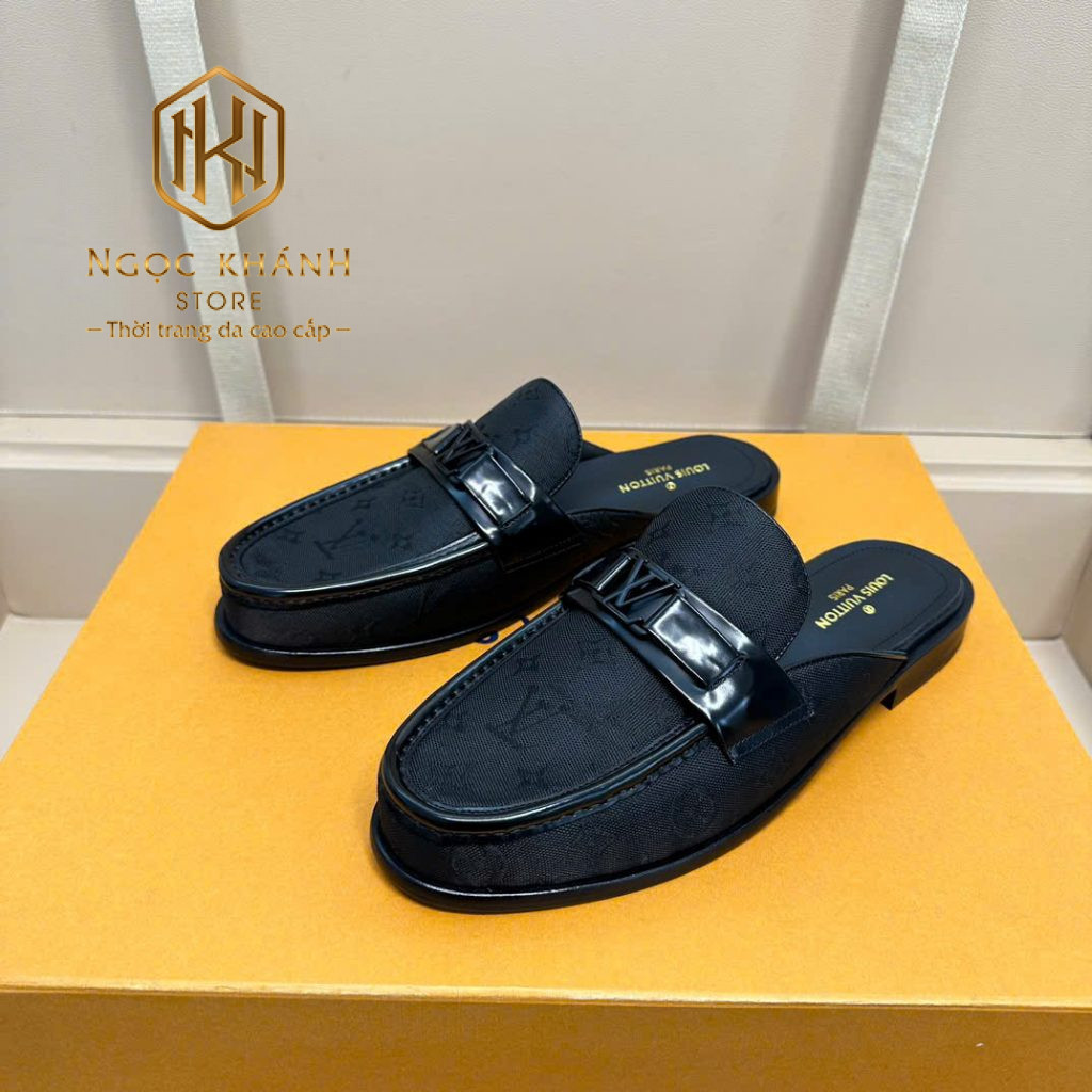 Sục nam Louis Vuitton